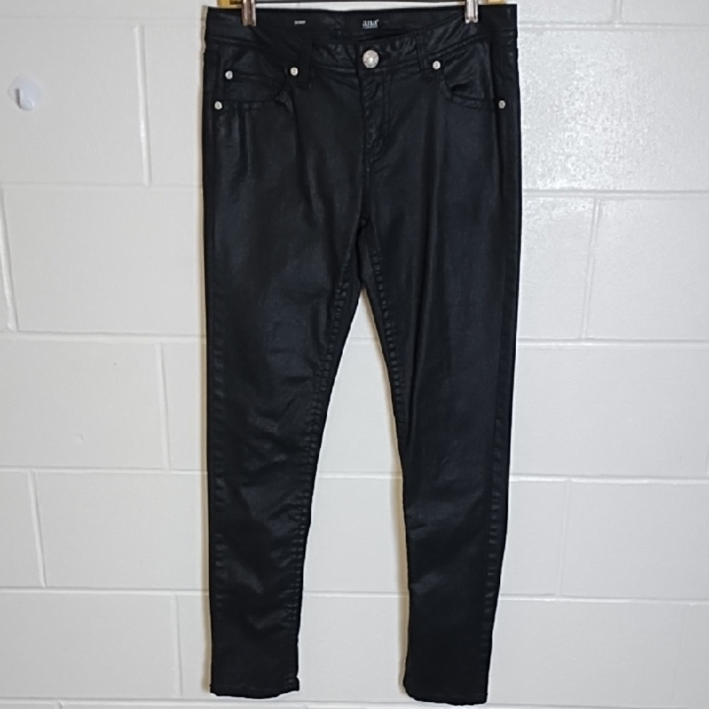 Black Stretch 5 Pocket Denim Jean with a Sheen&  Silver hardware